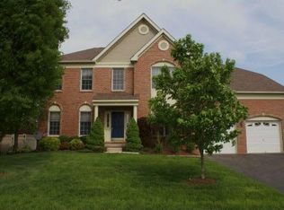 19 Bramley Rd, Moorestown, NJ 08057