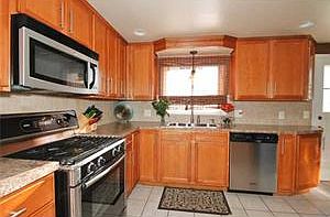 3rd image of 4171 Cameron Dr