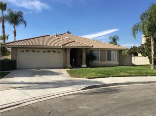 7832 Rose Ct, Highland, CA 92346