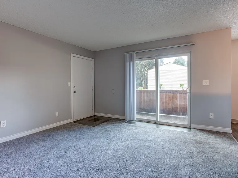 Arbor View Apartments — Photo 18