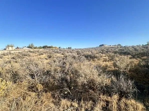 465 Parkridge Pkwy, Spring Creek, NV 89815