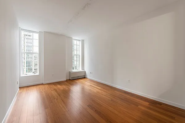 Rented by Nest Seekers International | media 31