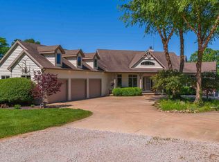 16092 E 450 North Rd, Heyworth, IL 61745