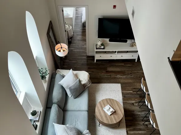 405 Merritt St #12, Saint Catharines, ON L2P 1P5