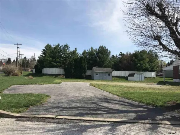 2120 Hess Rd, York, PA 17404
