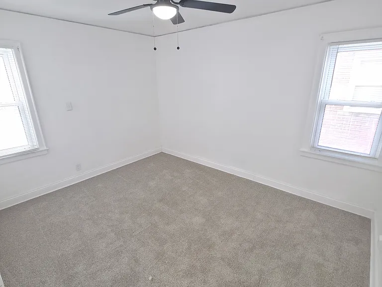 15863 Sorrento St — Photo 17