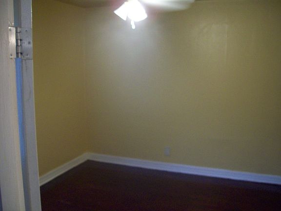 3rd image of 8816 Eichler Pl