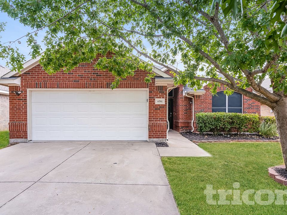 1st image of 6701 Fairglen Dr