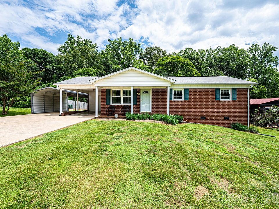 1st image of 315 Shannonbrook Dr