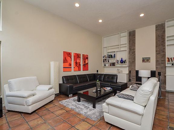 5th image of 10739 Villa Lea Ln