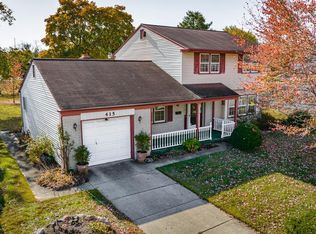 415 Windsor Dr, Gibbstown, NJ 08027