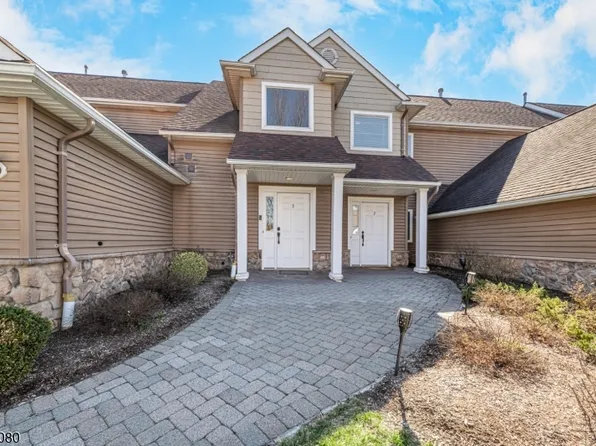 5 Bramble Ct, Hardyston Twp., NJ 07419