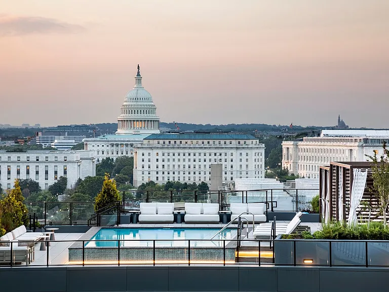 NOVEL South Capitol — Photo 21
