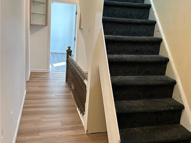 138 S 3rd St — Photo 15