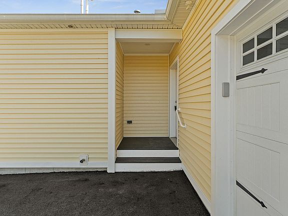 4th image of 73 Ivan Drive