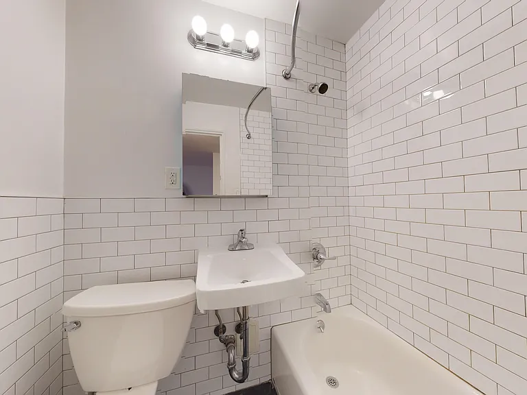 354 E 83rd St #2K — Photo 7