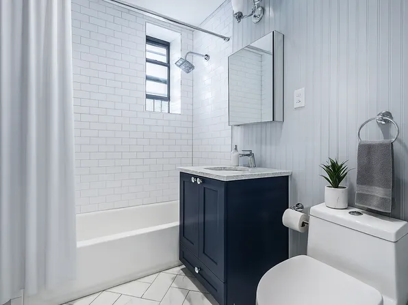 364 Lincoln Place image 4 of 6