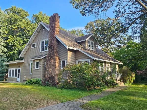 840 Vicksburg Ln N, Plymouth, MN 55447