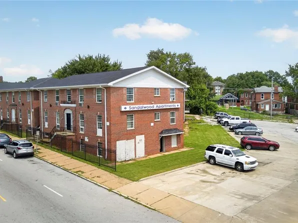 8404 Halls Ferry Rd, Saint Louis, MO 63147