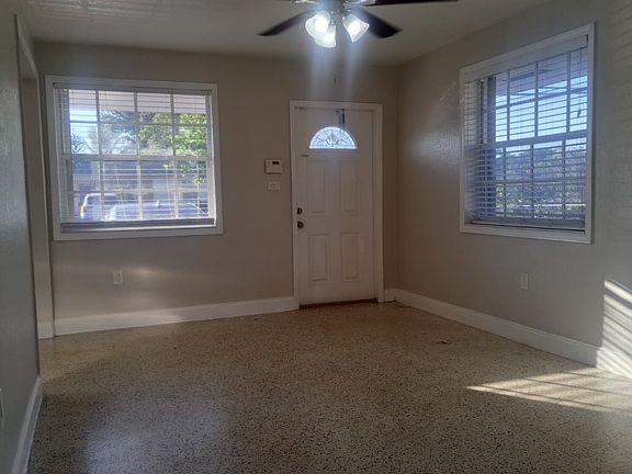2nd image of 255 NW 44th Ave #2