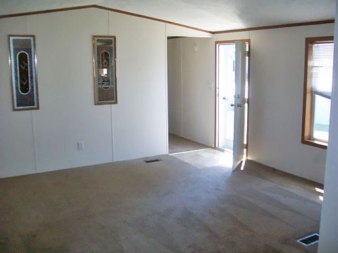 2nd image of 243 Anaheim St