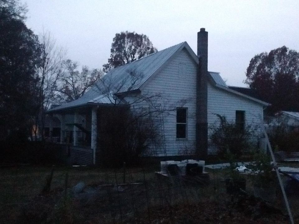 1st image of 48 Moore St