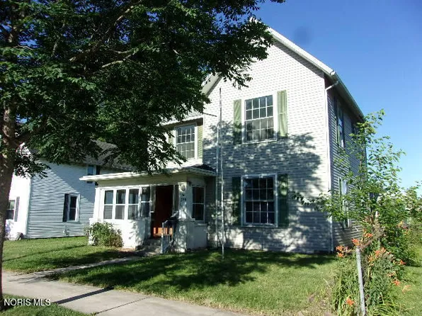 315 N 3rd St, North Baltimore, OH 45872