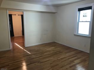 73 Stone St, Newark, NJ 07104