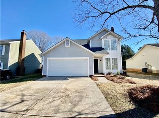 9428 White Cedar Ct, Charlotte, NC 28213