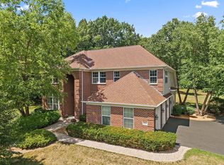 2112 Ascot Ln, Spring Grove, IL 60081