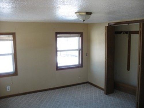 2nd image of 3201 S Sterling Ave