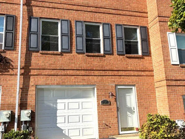 1615 S Coventry Ln, West Chester, PA 19382