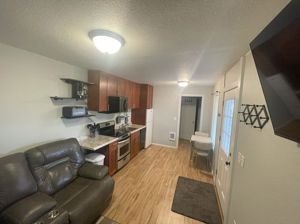 42426 Montana Ave