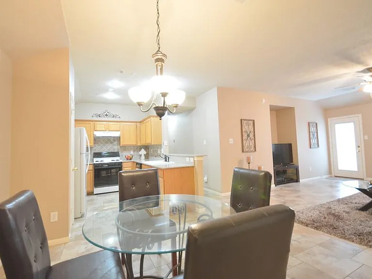2627 Spring Dusk Ln — Photo 6