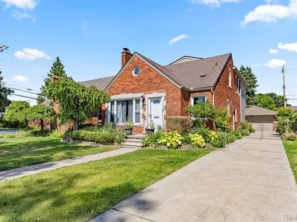 450 N Denwood St, Dearborn, MI 48128