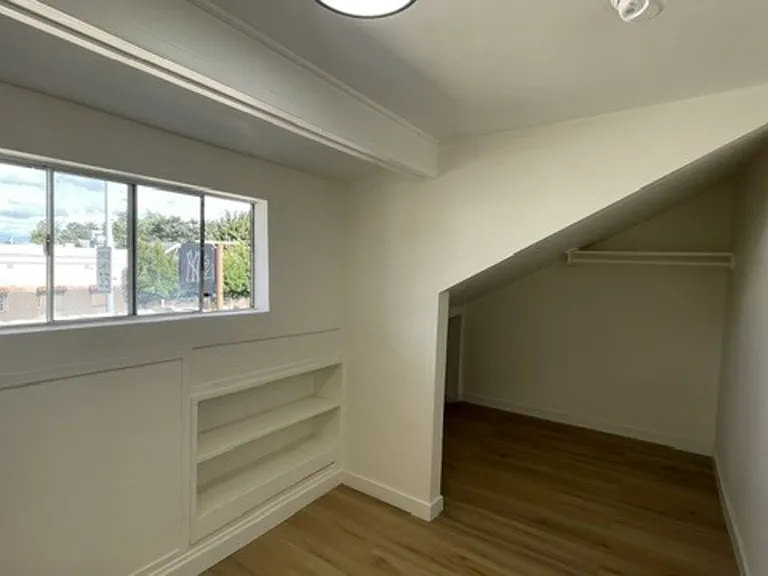 4815 S Normandie Ave #1/2 — Photo 21