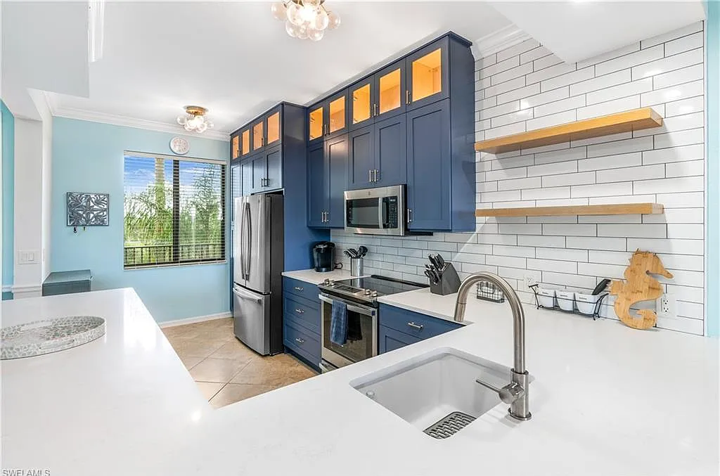 2 bed, 2.0 bath, 1194 sqft, $2,400 — Photo 4