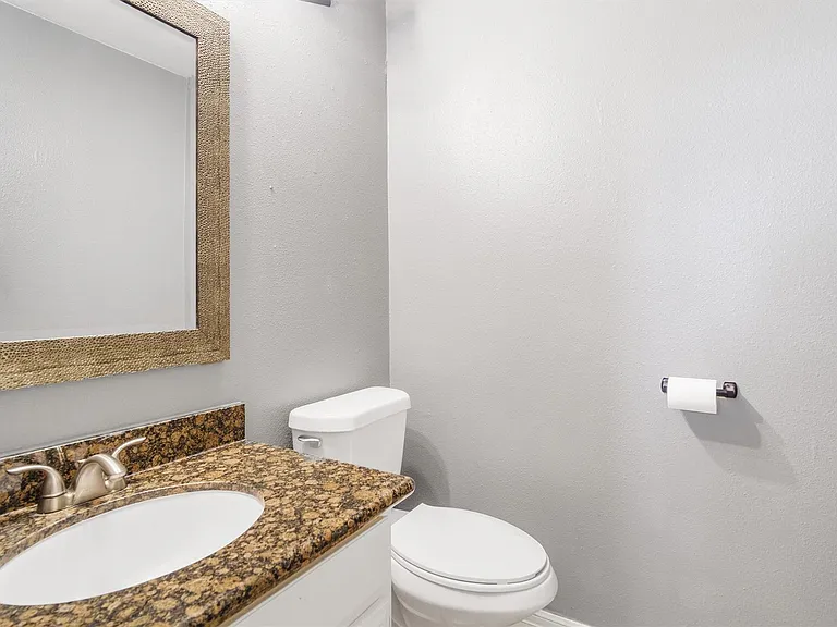16212 Seahorse Dr — Photo 4