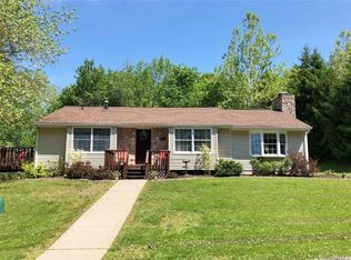 52 Fleetwood Dr, Newburgh, NY 12550