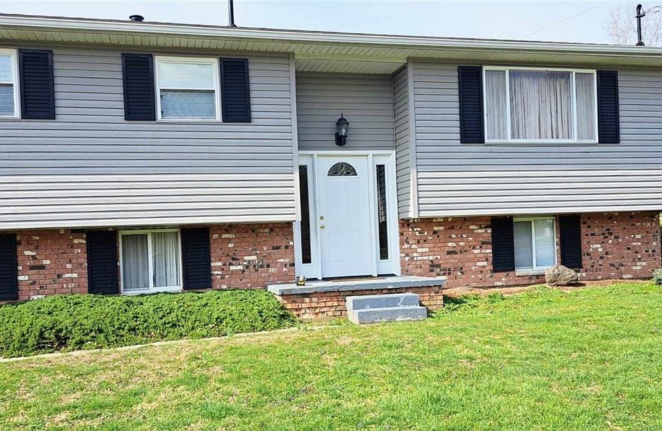 1st image of 112 Chloe Ln