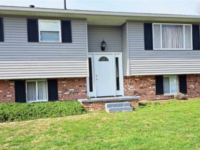 112 Chloe Ln, Little Hocking, OH, 45742