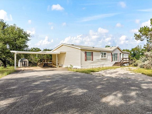 3rd image of 611 Hedgestone
