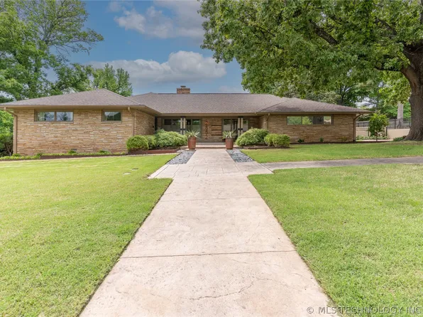 2852 E 35th St, Tulsa, OK 74105