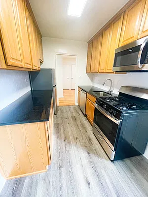 Rented by Showcase Realty | media 2