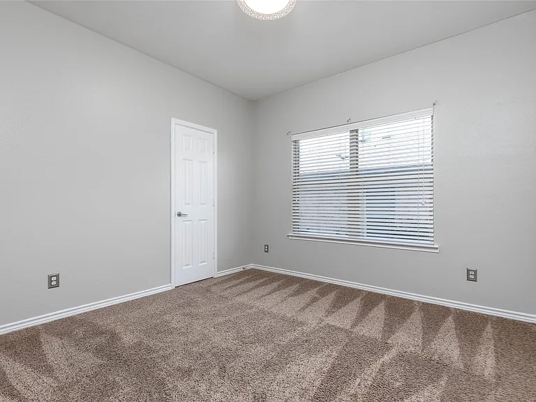 15507 Appaloosa Dr — Photo 10