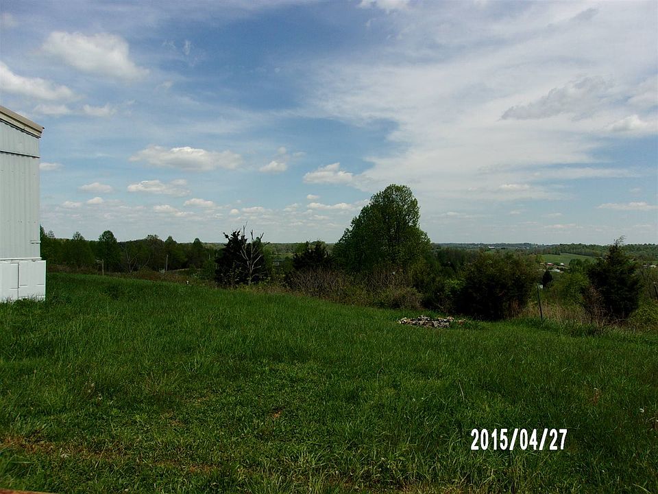 2nd image of 10051 Saloma Rd