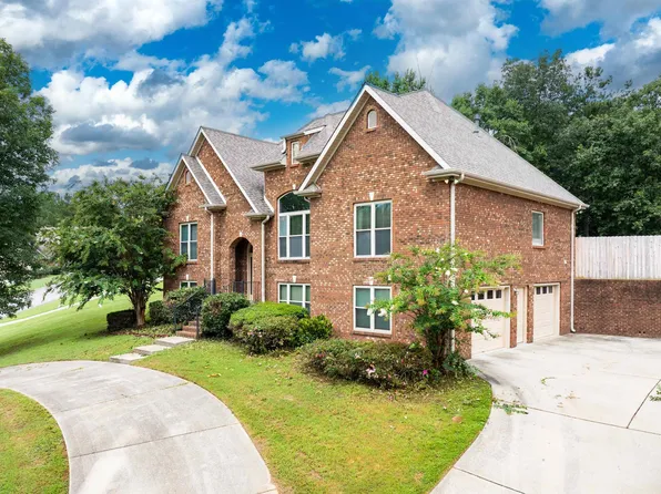 105 Deer Ridge Dr, Chelsea, AL 35043