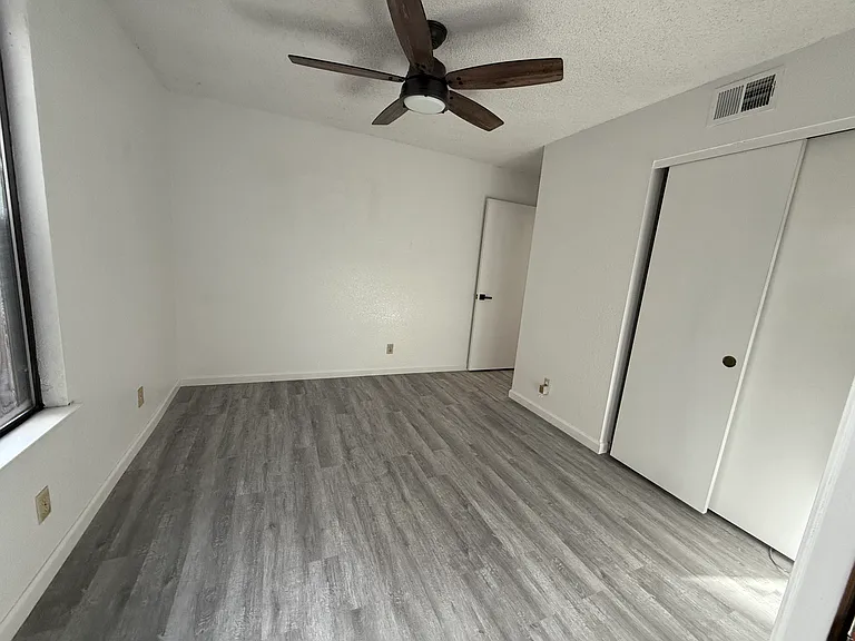 6216 Van Maren Ln — Photo 19
