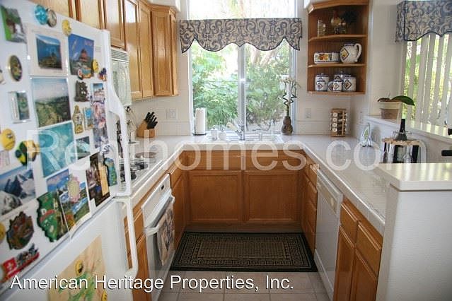 2nd image of 11948 Cypress Canyon Rd Unit 2