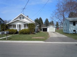 439 River Hts, Shawano, WI 54166